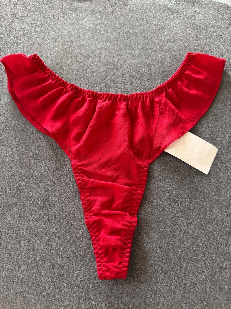 red high raffles thong M (Category: Undergarments & Loungewear) located in San Jose. Submitted by 99ners (Listing ID 1460924306, Image 2). Description: .