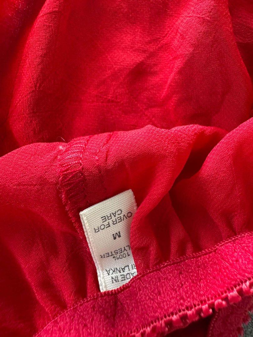 red high raffles thong M (Category: Undergarments & Loungewear) located in San Jose. Submitted by 99ners (Listing ID 1460924306, Image 3). Description: .