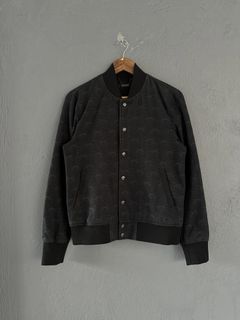 (Category: ) located in . Submitted by worn2wice (Listing ID 1460978045, Image 1). Description: .