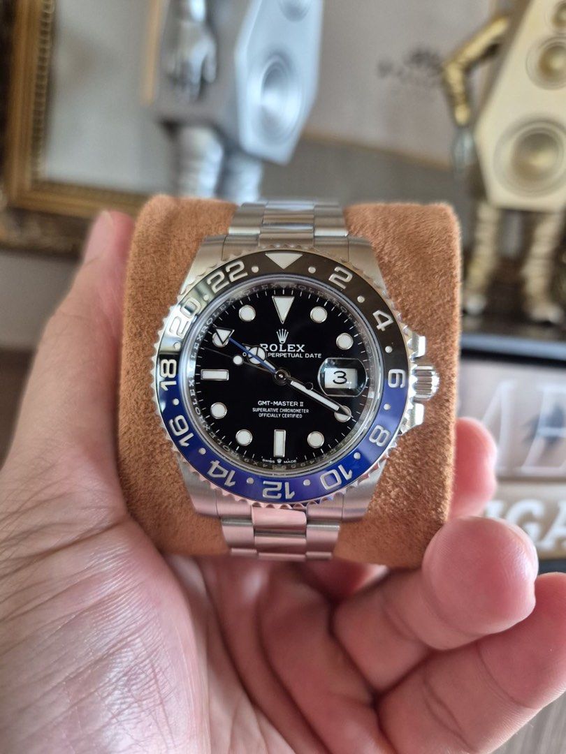 Rolex GMT-Master II 126710BLNR (Category: Luxury Watches) located in Manila. Submitted by anamariamarie (Listing ID 1460952420, Image 2). Description: For sale Rolex GMT Master 2 126710BLNR Batman Reborn 9.5/10 very good condition Complete box and papers 958k Many thanks.