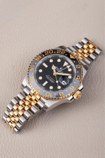 (Category: ) located in . Submitted by vintage.grail (Listing ID 1460936466, Image 1). Description: .