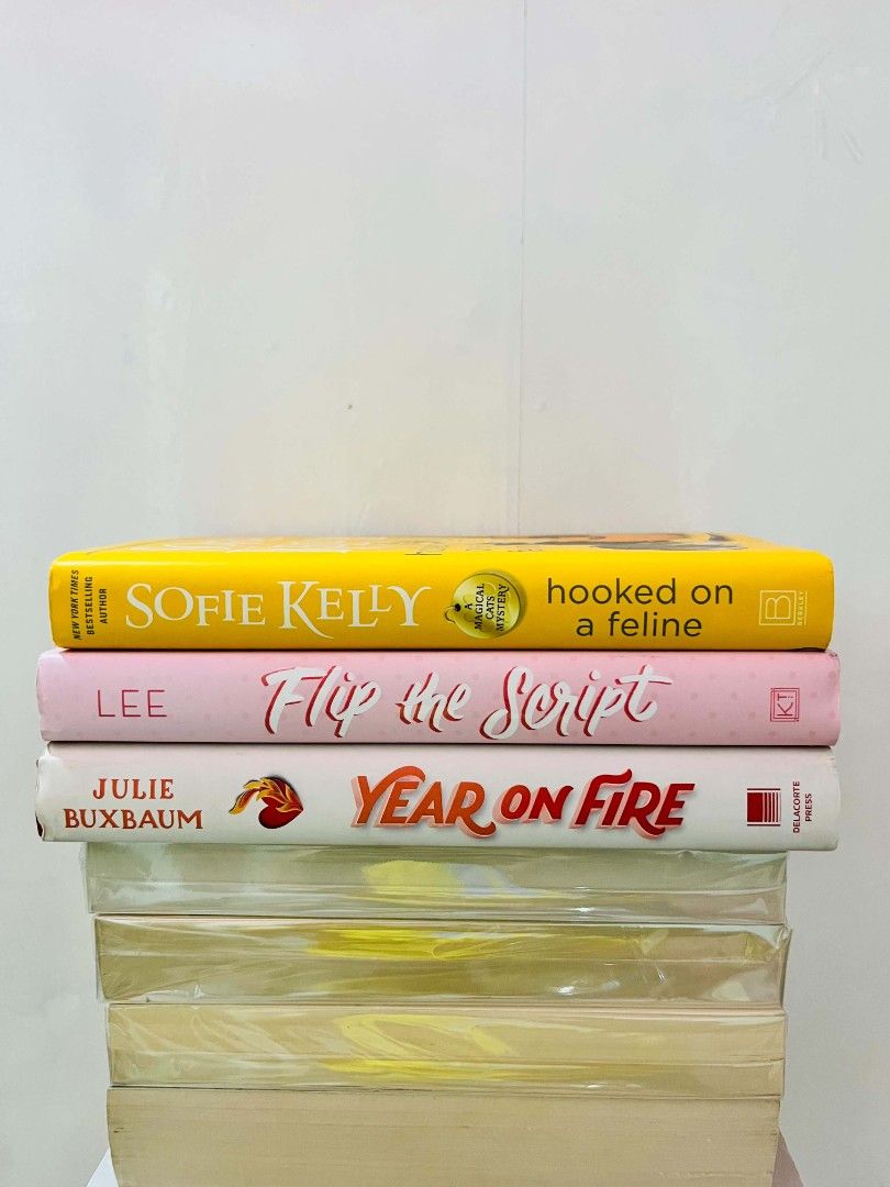 Romance books for Sale (Category: Storybooks) located in Cebu City. Submitted by brightwhale.b2ce17 (Listing ID 1461015773, Image 1). Description: 150 each loc: cebu mod: direct jnt mop: gcash.