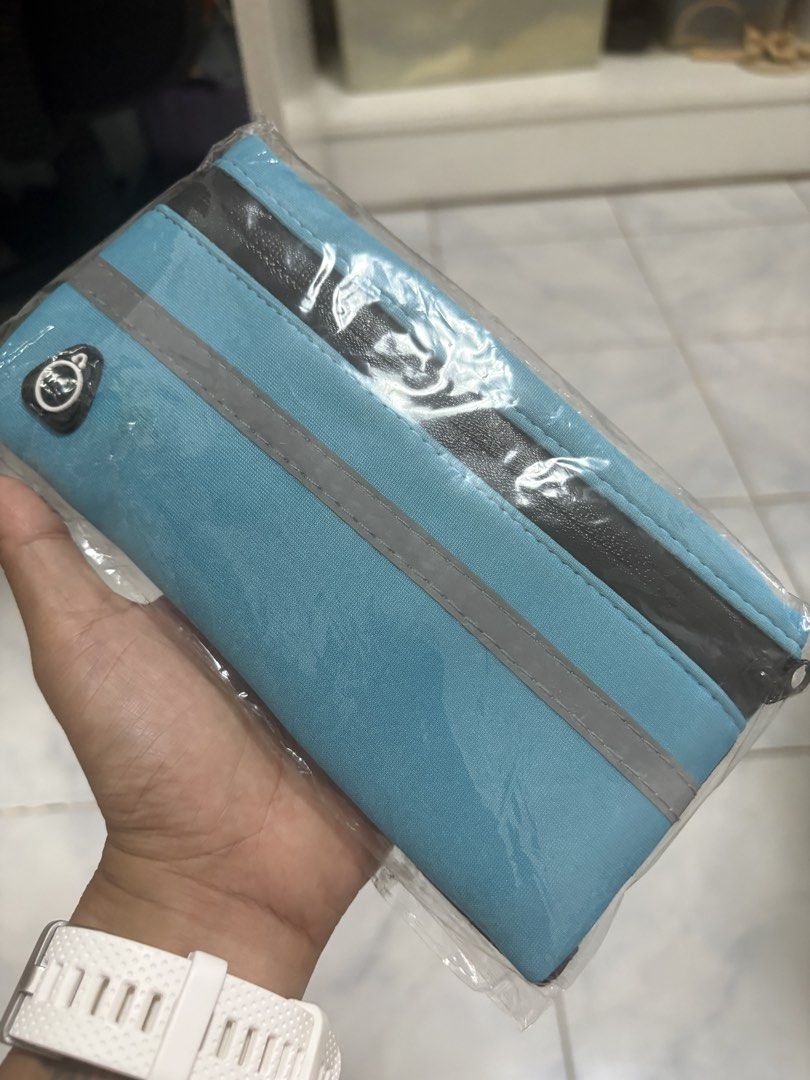 Running belt (Category: Toning & Stretching Accessories) located in Antipolo. Submitted by hm_cyst (Listing ID 1460924003, Image 2). Description: Free when you buy any item from my listing .