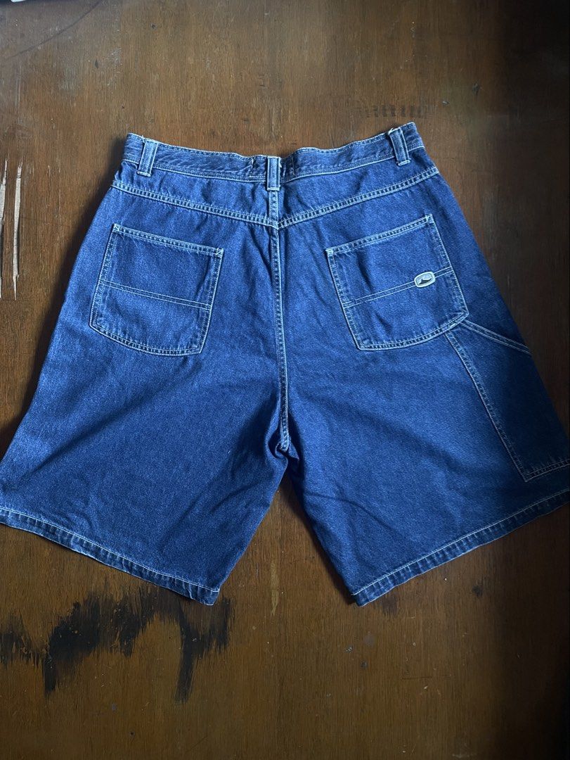 Rusty Carpenter Jorts (Category: Shorts) located in Pasig City. Submitted by marcuswha (Listing ID 1460986222, Image 3). Description: size 34 negotiable .