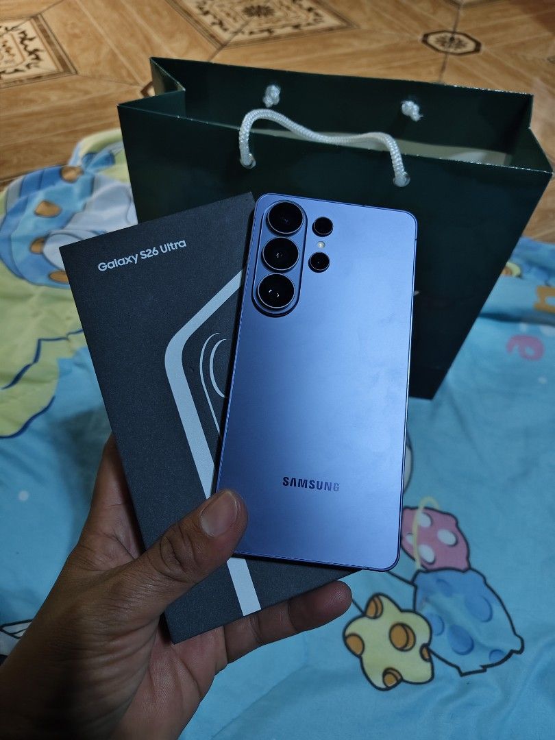 samsung s26 ultra (Category: Samsung) located in Taytay. Submitted by bravetiger.e7897e (Listing ID 1460961874, Image 2). Description: samsung galaxy s26 ultra cobalt violet 256gb 1 week old pa lang re new from smart plan/not finance/ reset all u want sa meet up no reciept... complete box/same imei unit case worth 3k plus cord original pin 256gb negotiable for sure buyer open for swap sa lower unit..add cash..or straight sa same value rfs: need c