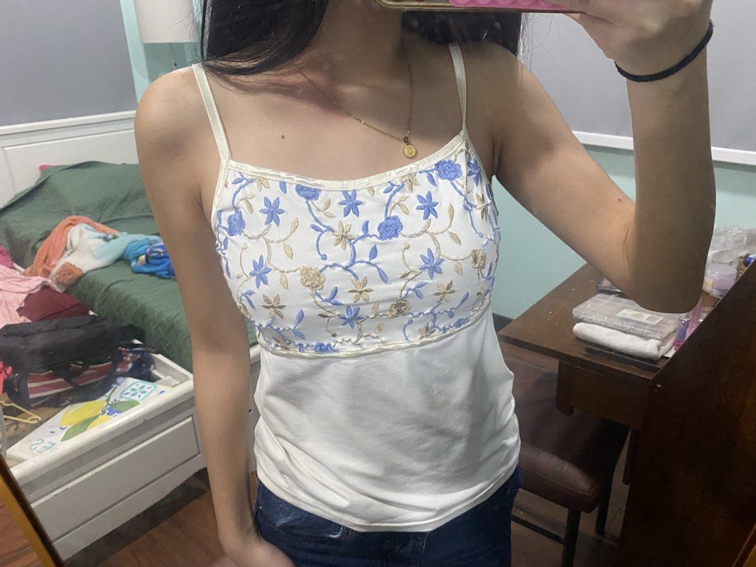 Sandro floral cardigan and top (Category: Sleeveless) located in Las Pinas. Submitted by ingridvdd012407 (Listing ID 1460980865, Image 2). Description: .