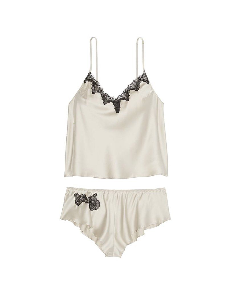 satin lace cami short set (Category: Sleep and Loungewear) located in Pasig City. Submitted by h0tsalami (Listing ID 1460931473, Image 3). Description: with box.