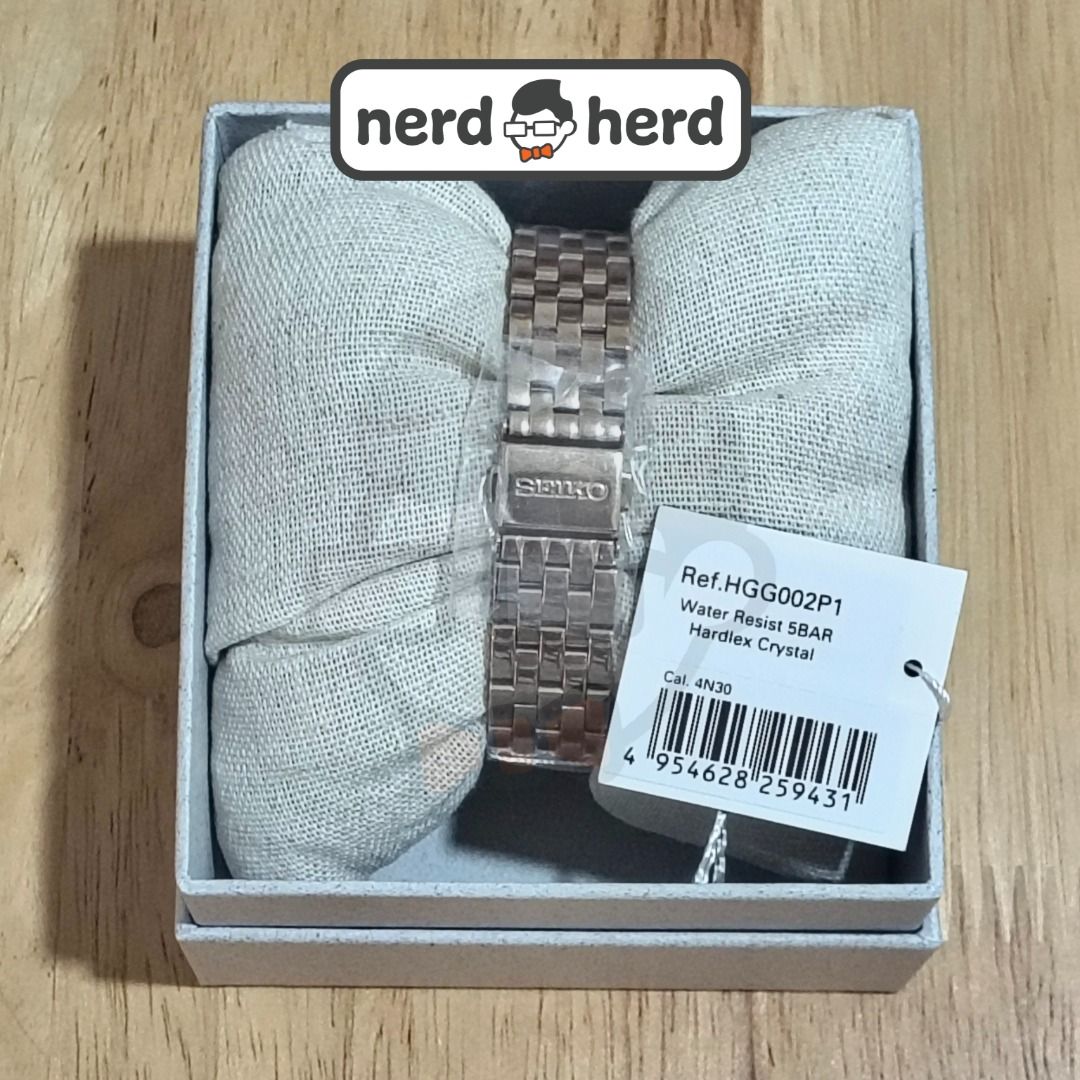 Seiko Essentials HGG002 Rose Gold (Category: Women's Watches) located in Quezon City. Submitted by nerd_herd (Listing ID 1461005726, Image 3). Description: Seiko Essentials HGG002 Rose Gold Complete boxed set Brand New with stickers, tags ⚡FREE Same day COD within M.M. via in-house riders 🚚Provincial - LBC COP (any LBC branch) or COD Mode of Payment: 💵 Cash on delivery 🏦 Cash and Bank Transfer.