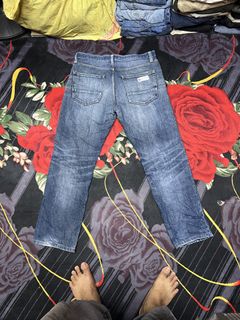 (Category: ) located in . Submitted by BAZAROUTLETSTORE (Listing ID 1460924543, Image 1). Description: .