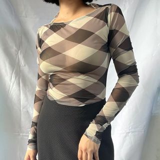 (Category: ) located in . Submitted by demi.rewears (Listing ID 1460927497, Image 1). Description: .