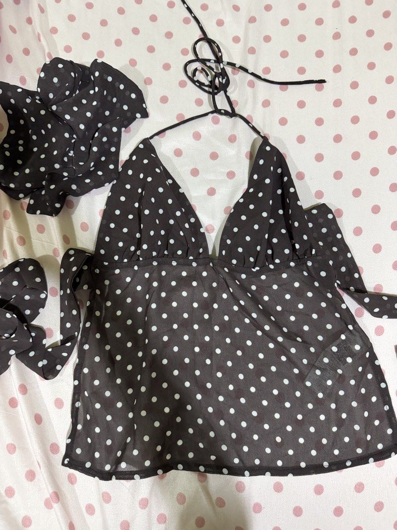 SHEIN Brown Polka Dot Backless (Category: Sleeveless) located in Manila. Submitted by klauuudette (Listing ID 1460989438, Image 2). Description: ✦ Worn once only ✦ Excellent condition ✦ No visible stains, holes, or major flaws ✦ Backless / open-back design ✦ Halter neckline with tie detail ✦ Comes with matching neck tie ✦ Cute black & white polka dot print ✦ Lightweight & flowy material ✦ Flattering fit when worn ✦ Perfect for dates, dinners, par