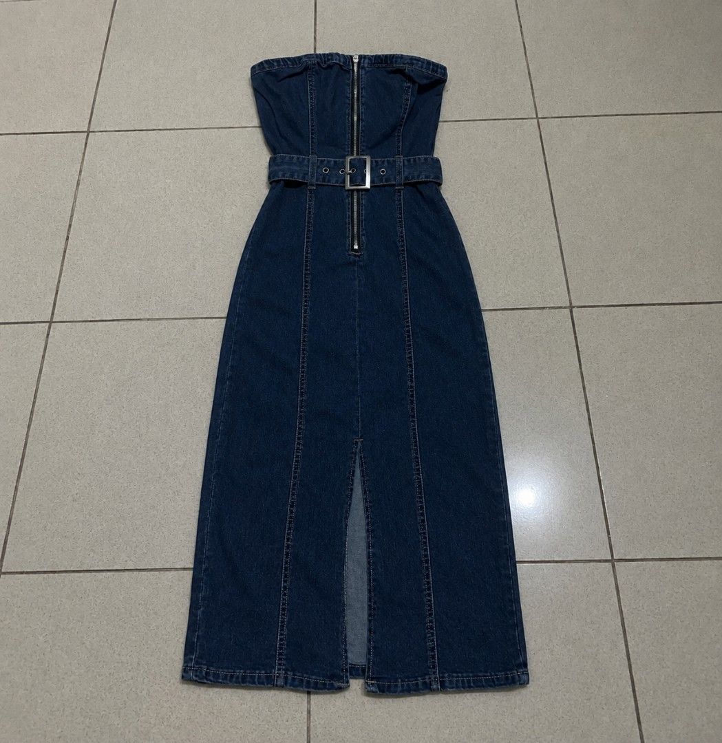 SHEIN ICON Strapless Zipper & Split Denim Dress (Category: Dresses) located in Dagupan City. Submitted by maryennie (Listing ID 1461056932, Image 1). Description: .
