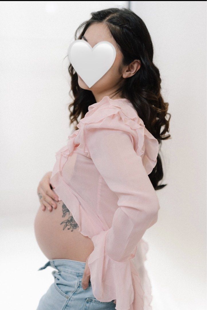 Shein Robe for Maternity Shoot (Category: Maternity wear) located in Dagupan City. Submitted by pleasantries (Listing ID 1461030562, Image 3). Description: Used once for maternity shoot.