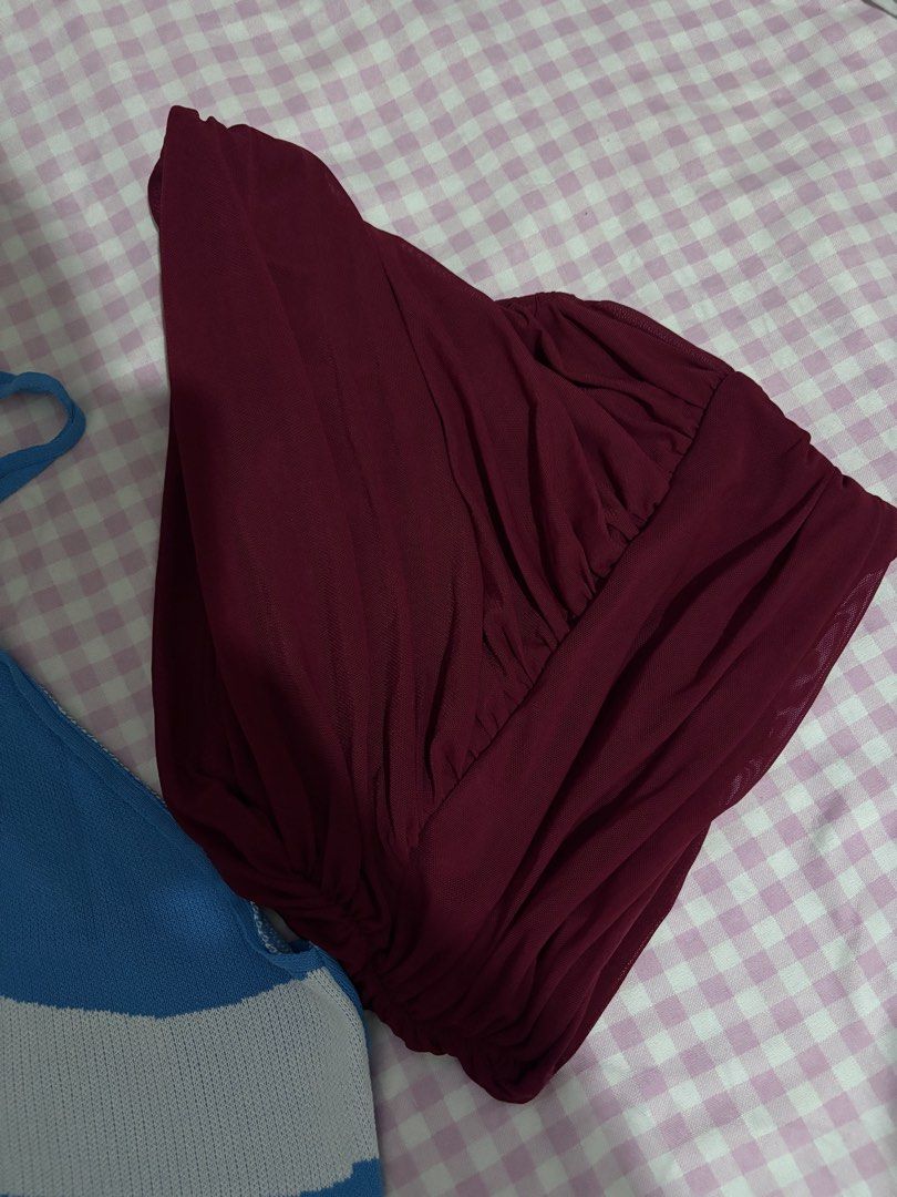 shein top bundle (Category: Sleeveless) located in Manila. Submitted by iyahpreloved_ (Listing ID 1461012829, Image 3). Description: small! 80 each .