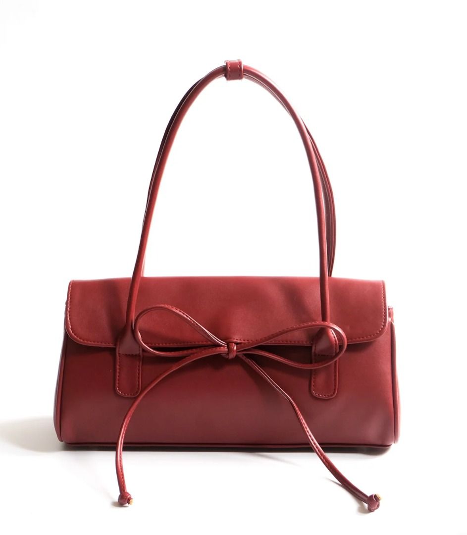 Shobe Studio Ruth Bow Bag Red (Category: Luxury Bags & Wallets) located in Quezon City. Submitted by bryyck (Listing ID 1461030240, Image 1). Description: - Retails for P1800 - No flaws - Still in excellent condition - Rarely used - RFS: Decluttering - Price is firm, lowballers will be ignored tags : gvn the label coach aztrid christy ng longchamp h&m zara mango.