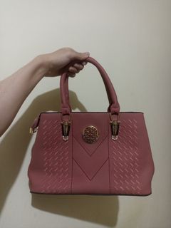 (Kategori: ) berada di . Dikirim oleh hilaz00 (ID iklan 1460998540, Gambar 1). Deskripsi: .