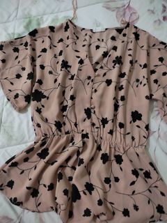 (Category: ) located in . Submitted by momma02 (Listing ID 1460979282, Image 1). Description: .