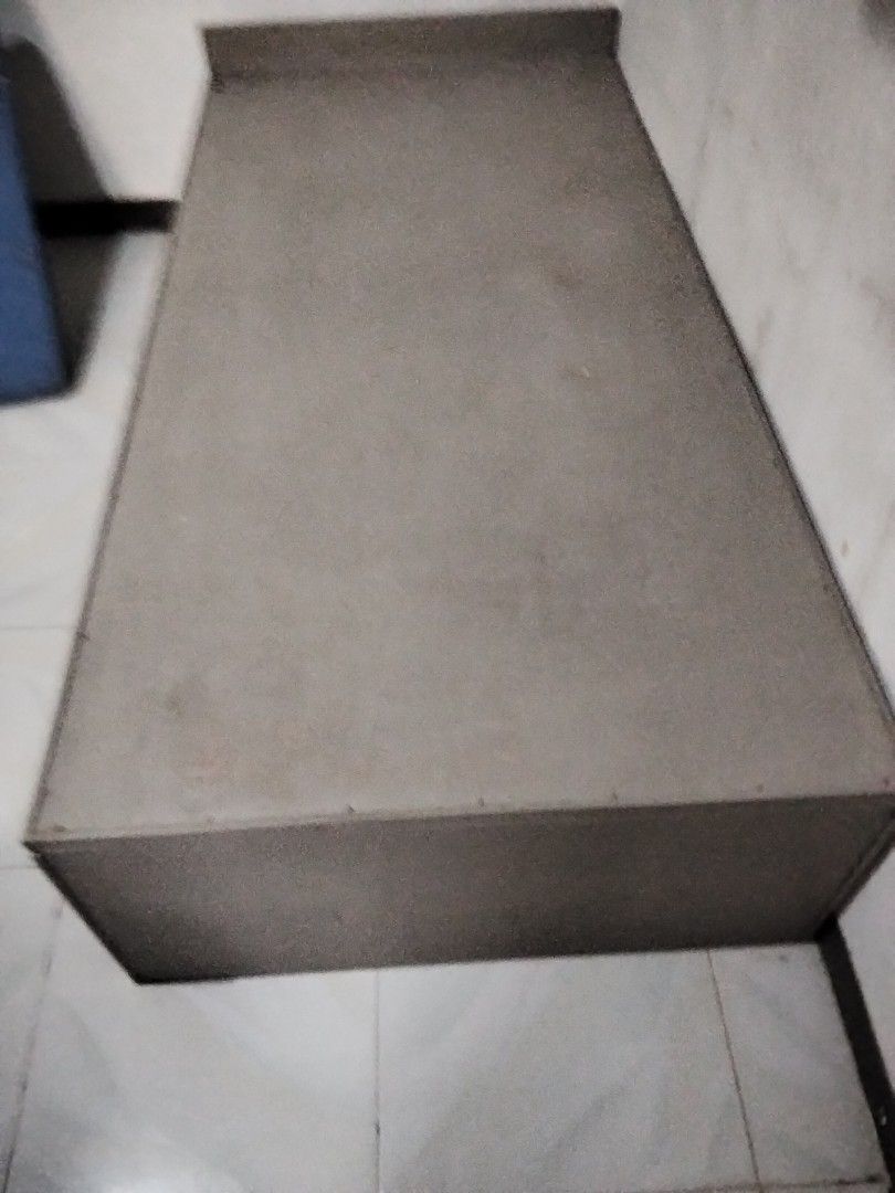 Single Bed Frame - Sturdy wood (Category: Bed Frames & Mattresses) located in Antipolo. Submitted by olayerm1213 (Listing ID 1461114529, Image 2). Description: - Simple and sturdy metal single bed frame - Flat and even surface for mattress support - Ideal for small bedrooms or maximizing space.