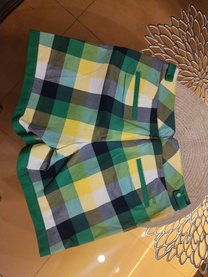 Skirt (Category: Announcements) located in Makati City. Submitted by zheire (Listing ID 1460942873, Image 3). Description: .