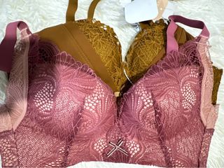 (Category: ) located in . Submitted by anneavenue (Listing ID 1461031776, Image 1). Description: .