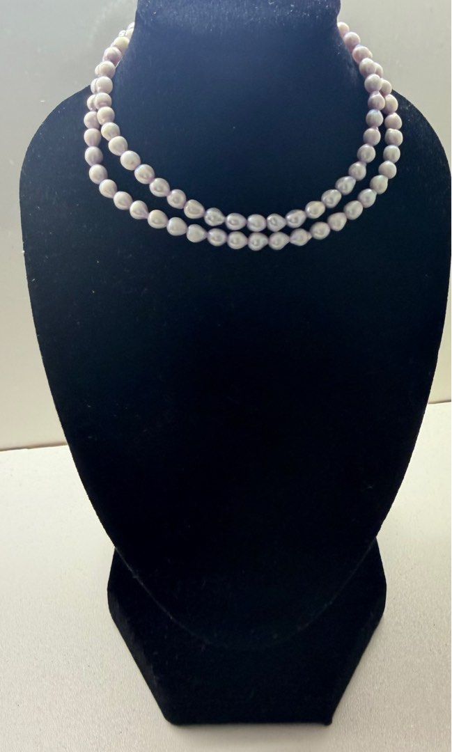 South sea pearl necklace (Category: Necklaces) located in Quezon City. Submitted by miamiluxe (Listing ID 1461037659, Image 2). Description: 2.7 mm- 3.5mm Light purple in color Very good luster Comes with certificate Hk source.