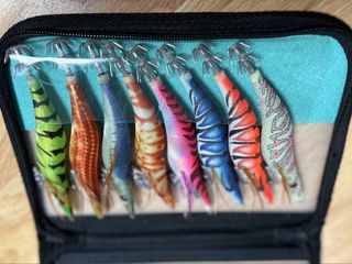 (Category: ) located in . Submitted by thrifty_trinkets_by_anais (Listing ID 1460964729, Image 1). Description: .