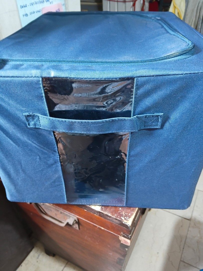 Stackable storage box, 50cm x 38x 28 h, foldable (Category: Storage Boxes & Baskets) located in Paranaque City. Submitted by 4thestate.surplusan (Listing ID 1460922544, Image 2). Description: we have 4 pcs like this. w hard wood and wire base inside. no issue..