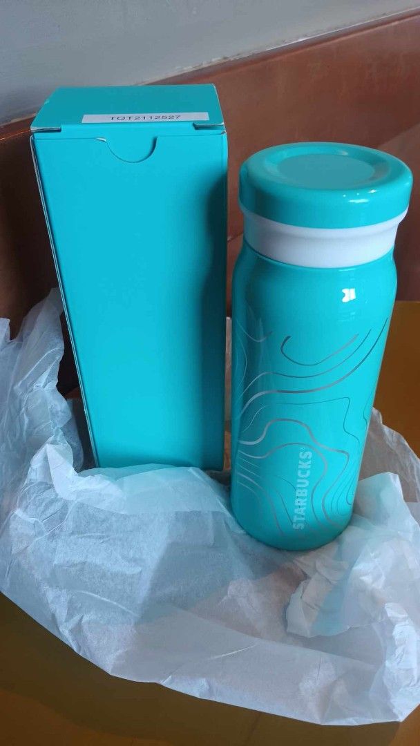 Starbucks Turquoise Tumbler with Box (Category: Water Bottles & Tumblers) located in Calamba. Submitted by loi.soliven (Listing ID 1460990637, Image 1). Description: - Authentic Turquoise Starbucks Tumbler - Includes Original Box - Unique Topographic Line Design - Keeps Drinks Hot or Cold - Ideal for Coffee and Tea Enthusiasts - Stylish and Functional for Daily Use.