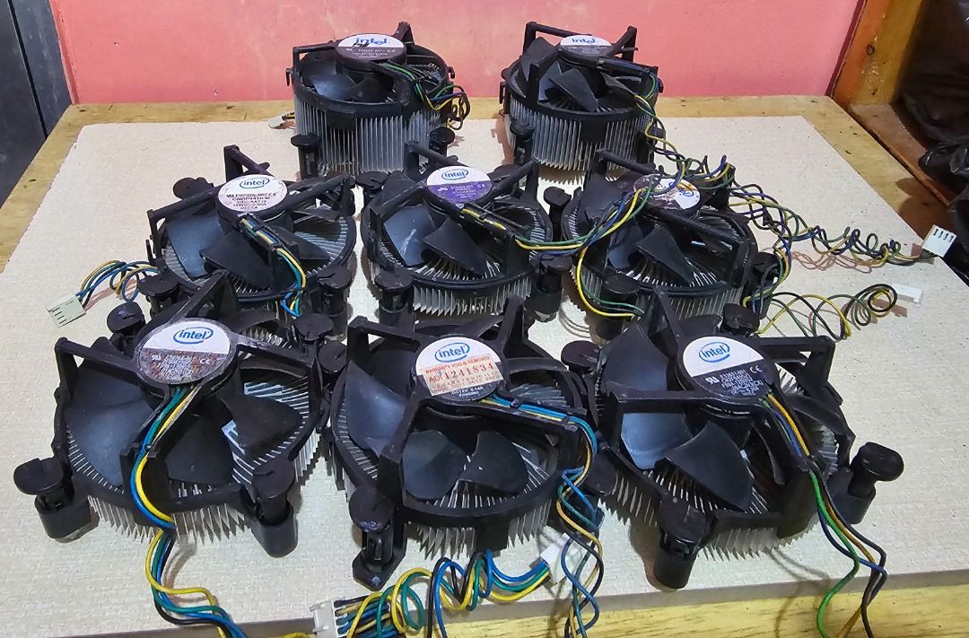 Stock Cooler for Intel LGA 775 socket processors 4 pins PWM (Category: Computer Parts) located in Paranaque City. Submitted by leejay.vidal (Listing ID 1460923449, Image 1). Description: Note: Please read first before inquiring Hindi na ako magrereply kung nandito na ang sagot sa details ng ad. Stock Cooler for Intel LGA 775 socket processors 4 pins PWM para 1st gen i3, i5 or i7 series, core2duo at core2quad. Good condition. 150 each. buo lahat n
