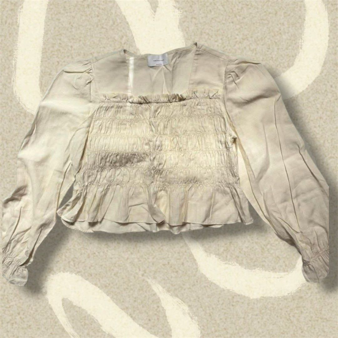 STRAIGHT NECK LONGSLEEVES TOP (Category: Longsleeves) located in Subic. Submitted by shop.solana (Listing ID 1461028147, Image 1). Description: small.