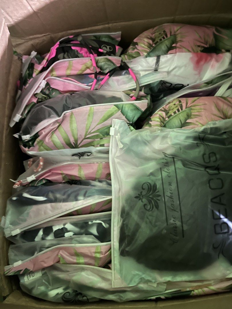 Swimwear for sale (Category: Bikinis & Swimsuits) located in Echague. Submitted by cleio0o_ (Listing ID 1461035031, Image 2). Description: Price: ₱2500 + Sf 42pcs, ₱59 each All brandnew Brand: Shein Sizes: Xs-XL No COD, Payment first Payment: Gcash & Maribank Location: Echague, Isabela Delivery: Jnt.