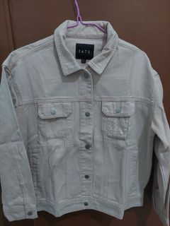 (Kategori: ) berada di . Dikirim oleh the.stylearchive (ID iklan 1461046500, Gambar 1). Deskripsi: .