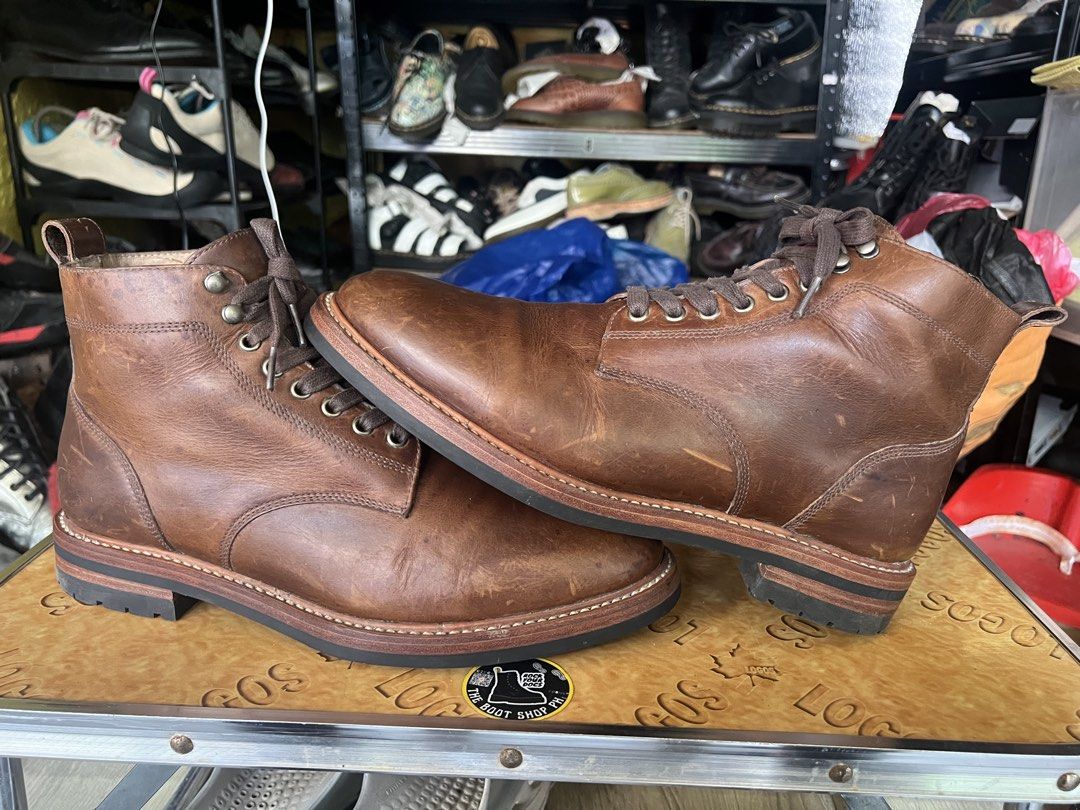 TAYLOR Stitch Trench Boot US M 12 (Category: Boots) located in Manila. Submitted by babesdohaylo (Listing ID 1460973738, Image 3). Description: TAYLOR Stitch Trench Boot US M 12 Available For Layaway Made in MEXICO UK11 US M12 EU46 P 8,999 In Good Condition Location: Bambang Market Tondo Manila Stall # 8 Message po muna bago pumunta For more items visit the following FB Page: The Boot Shop Ph Dr. Martens Ph Sell/Swap Carousel App edsantos27 / Bab