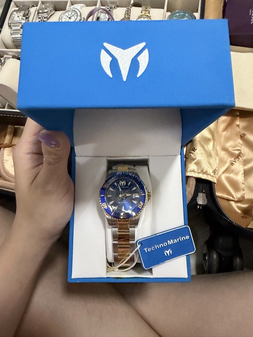 TechnoMarine Manta Sea Automatic TM-219078 (Category: Women's Watches) located in Taguig. Submitted by 888nini56 (Listing ID 1461102061, Image 3). Description: BRAND NEW TechnoMarine Manta Sea Automatic Watch - I’ve never used this, complete inclusions with box and warranty card - Still has the protective plastic around the wrist and the face.