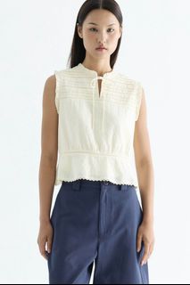(Category: ) located in . Submitted by savemyoverflowingwardrobe (Listing ID 1460923538, Image 1). Description: .