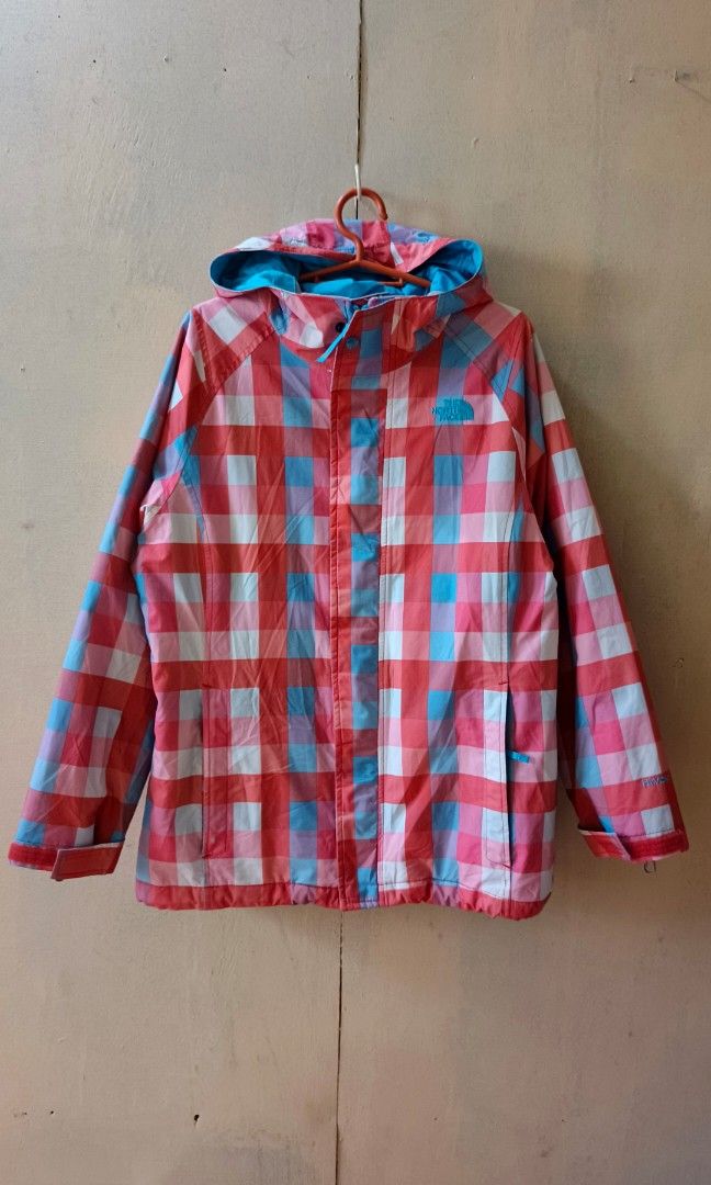 The North Face HyVent Pink Plaid (Category: Coats, Jackets and Outerwear) located in Subic. Submitted by evenjoe.rig_out (Listing ID 1460956881, Image 1). Description: The North Face HyVent Pink Plaid Length 27 inches Width 21 inches.