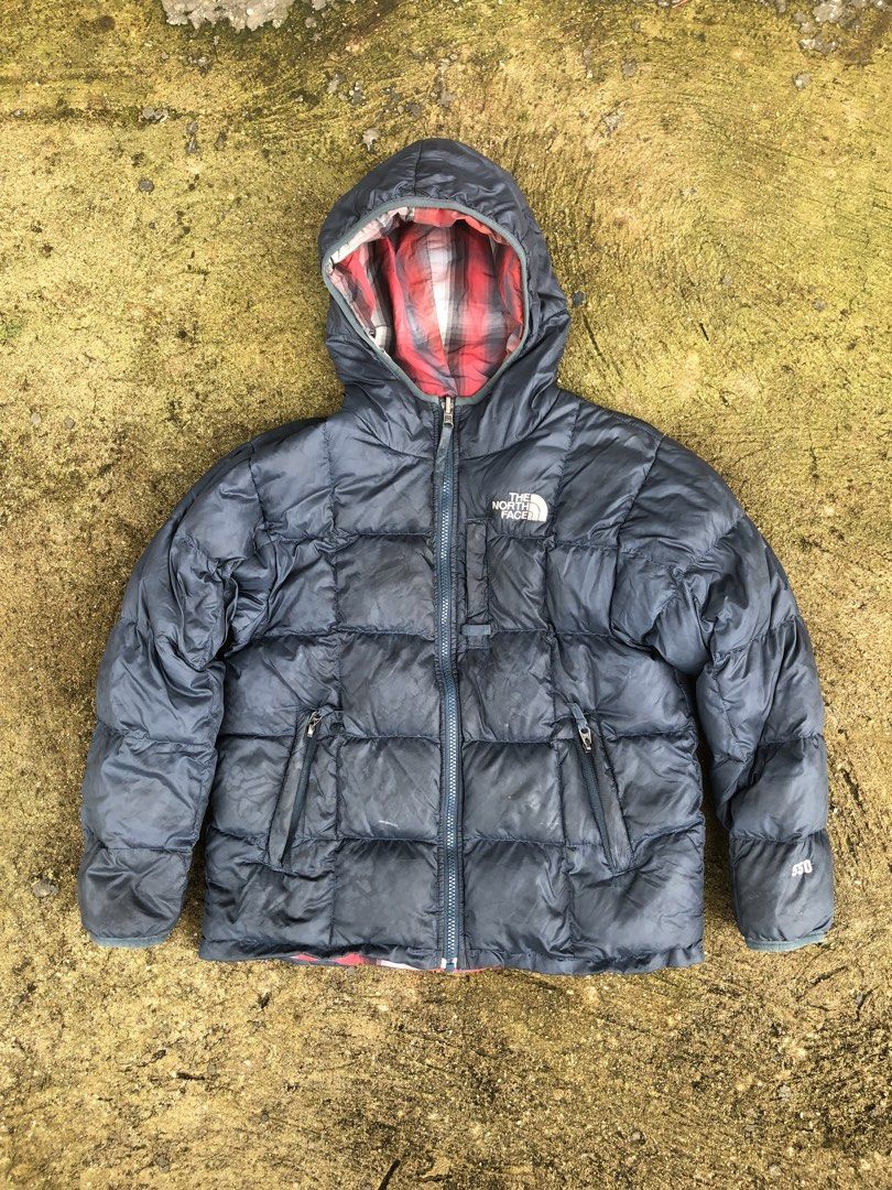 THE NORTH FACE PUFFER (Category: Coats, Jackets and Outerwear) located in Manila. Submitted by tunicy2k (Listing ID 1460932946, Image 1). Description: THE NORTH FACE IREVERSABLE SIZE MEDIUM.