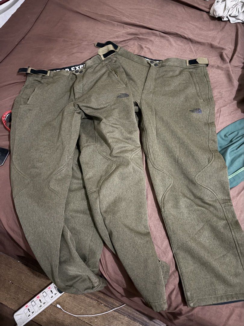 The North Face Softshell thermal Pants 32x32 &36x36 (Category: Trousers) located in Manila. Submitted by wiseearth.075b2f (Listing ID 1461103367, Image 1). Description: - Brand: The North Face -₱2575 -large and medium -medium dimension 32 waist 39 length legs -large dimension 36 waist 38 length leg - Type: Softshell Pants thermal pants - Color: Olive Green - Features: Fleece-lined for warmth, adjustable waist - Ideal for: Outdoor activities, casu