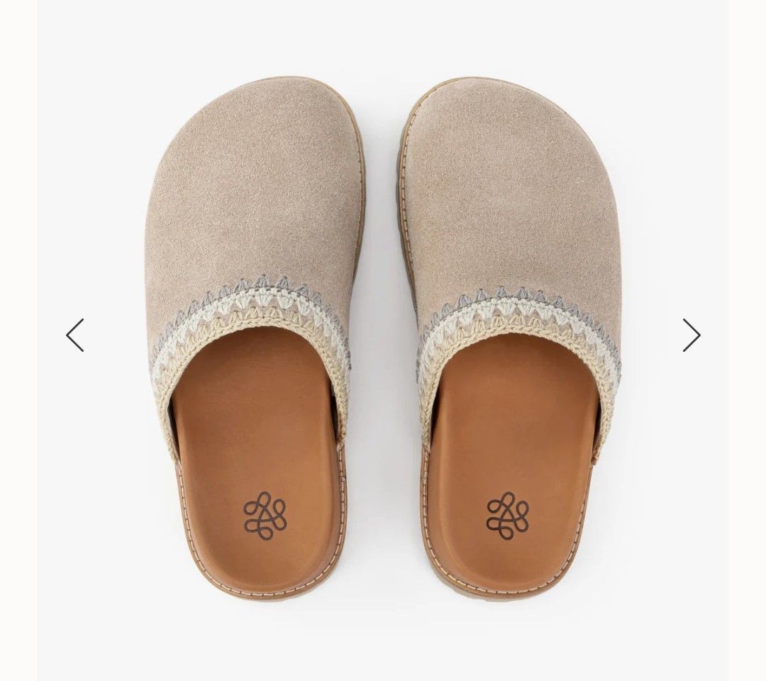 The Sak Bolinas Lug Sole Clogs (Category: Slippers and slides) located in Quezon City. Submitted by thingers (Listing ID 1460940666, Image 2). Description: Bought from the states but don't use it much Sand seminyak color SRP $125 the very last pic is actual photo of the shoe Exterior: Leather, 100% Cow Hide; Smooth Surface With Slight Texture Interior: Cotton Jersey Lining, Leather Trim: Recycled Polypropylene Yarn, Light Weight Cushioning Outsol