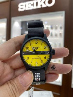 (Category: ) located in . Submitted by watches2u (Listing ID 1460949421, Image 1). Description: .