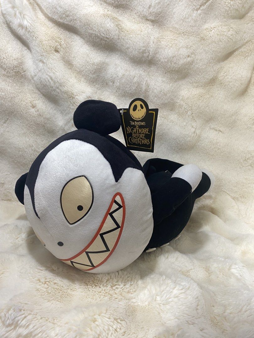 Tim Burton's Nightmare Before Christmas Vampire Teddy Plush (Category: Plushies & Soft Toys) located in Kalibo. Submitted by ollie_stuffshop (Listing ID 1460978572, Image 1). Description: Before you send your inquiries: ❗️Last Price is already posted ❗️Manage your expectations, WYSIWYG ❗️May need washing ❗️Dropoff is every Wednesday & Sunday - Vampire Teddy plush from Tim Burton's The Nightmare Before Christmas - Features his signature grin and b