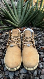 (Kategori: ) berada di . Dikirim oleh treckboots (ID iklan 1461033700, Gambar 1). Deskripsi: .