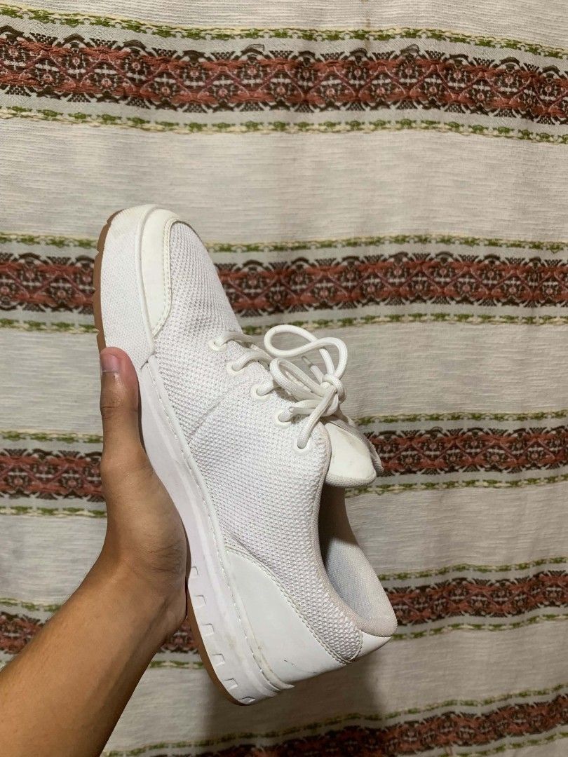 Timberland White Mesh Sneakers Gum Sole (Category: Sneakers) located in San Jose. Submitted by archies_hustle_hub (Listing ID 1461053228, Image 2). Description: - White Timberland sneakers - Breathable mesh upper with synthetic overlays - Durable gum sole for excellent grip - Classic lace-up closure - Comfortable for everyday wear.