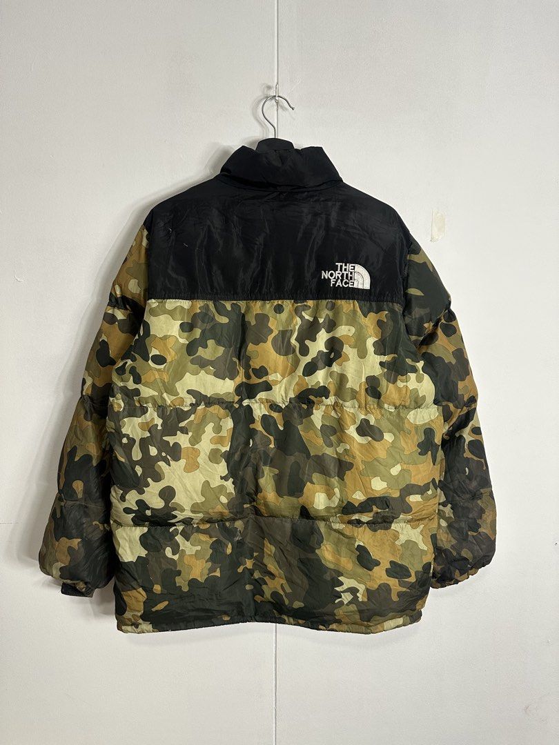 TNF Camou series 700 (Category: Coats, Jackets and Outerwear) located in Las Pinas. Submitted by archimedes.joaquin (Listing ID 1461030166, Image 2). Description: excellent condition - 9.5/10 color rate - sz XL 24 width 29.5 Length - issue: may punit sa last pic ( outer layer lang po ).