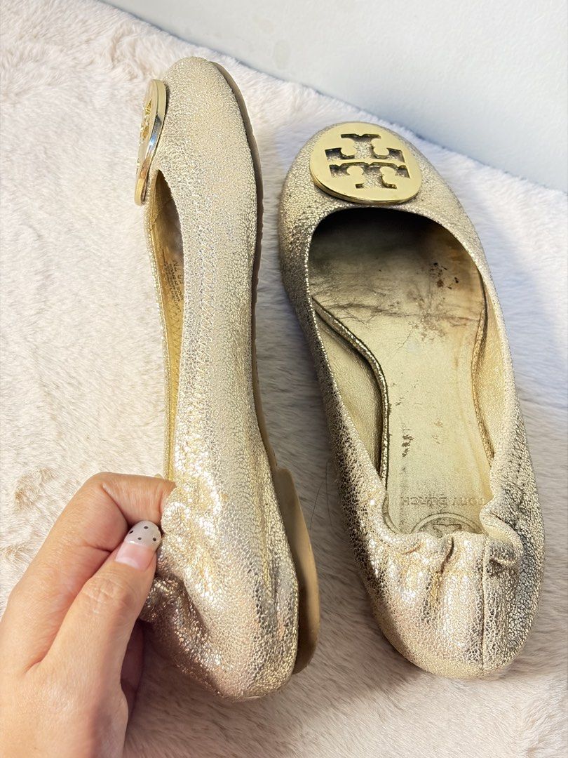 Tory Burch Gold Ballet Flat (Category: Sneakers & Footwear) located in Manila. Submitted by at_realty (Listing ID 1461074949, Image 3). Description: Authentic Tory Burch Size: 25cm Fits size 7 to 8 8/10 condition .