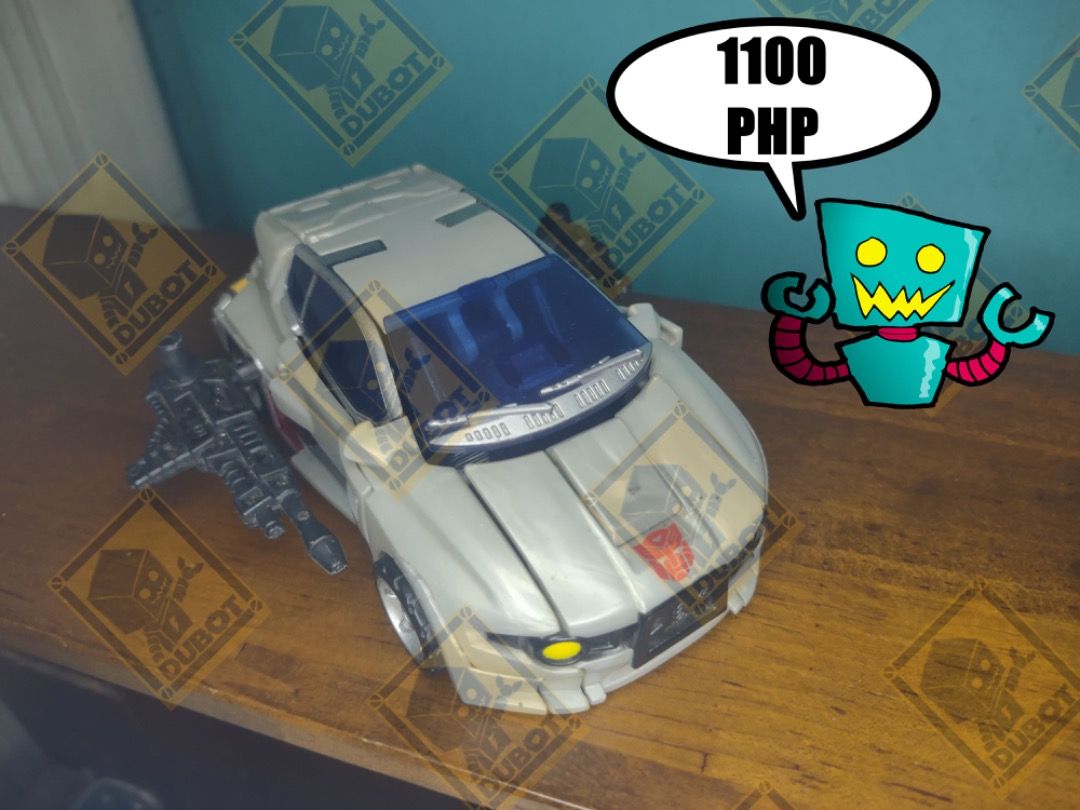 TRANSFORMERS GENERATION DELUXE CROSSCUT (Category: Action & Battle Toys) located in Navotas City. Submitted by christianmarkvidallo (Listing ID 1461091600, Image 2). Description: TRANSFORMERS GENERATIONS DELUXE CROSSCUT Complete Tight Joints In good condition Great Paint Apps No Box & Manuals 1100 php (LAST PRICE) Item Location: Project 8, Quezon City Payment Options: Gcash/ BDO Deposit Shipping Options: Lalamove/ GrabExpress/ Flash Express /LBC 