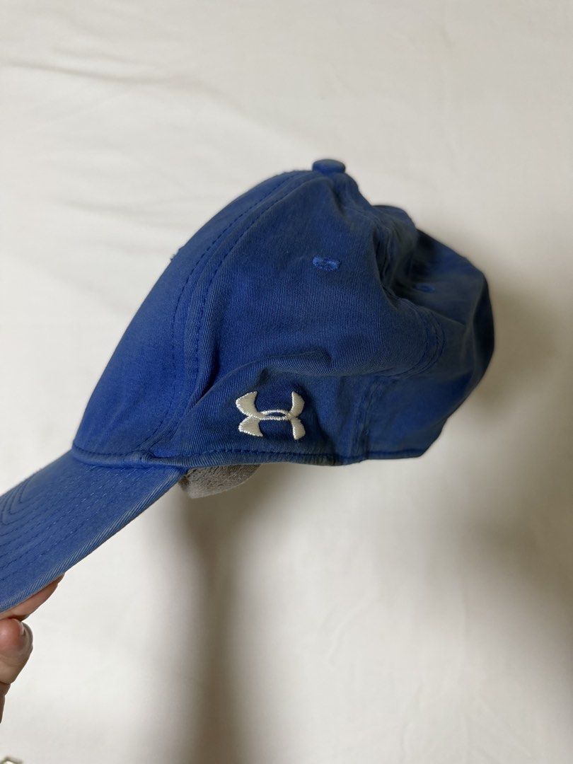 Under Armour Blue Cap 97% Cotton 3% Spandex (Category: Caps & Hats) located in San Mateo. Submitted by misskay.94 (Listing ID 1460962148, Image 2). Description: .