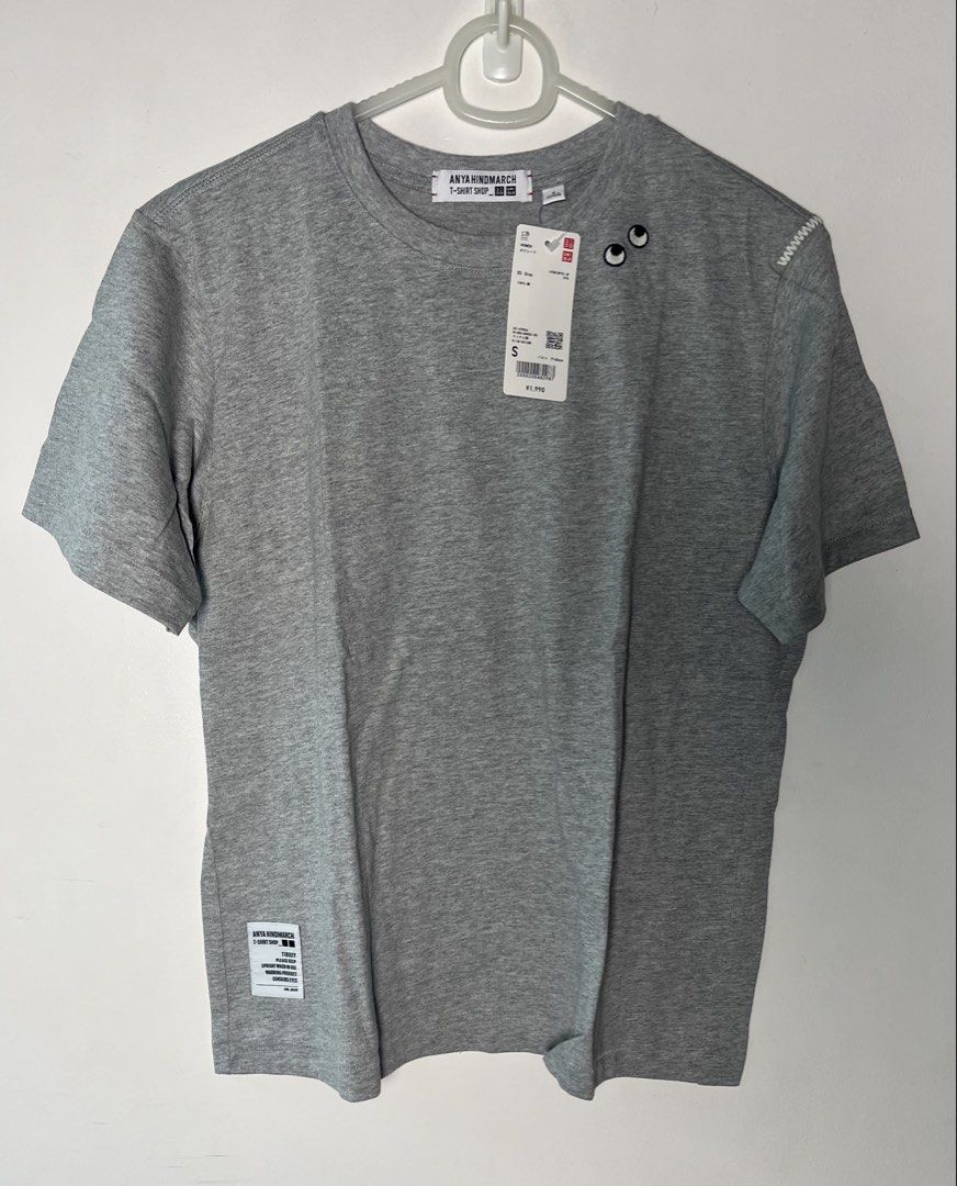 Uniqlo Anya Hindmarch gray (Category: Shirts) located in Manila. Submitted by lulu.coco (Listing ID 1460958342, Image 3). Description: •No flaws • Last price posted, low ballers will not be entertained • For shipping only. Add 50 for m.m, 120 outside m.m • Gcash or BDO.