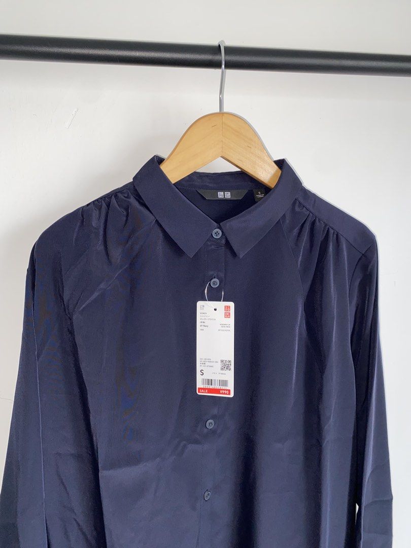 ‘Uniqlo Classic Button-Down Navy Long-Sleeve’ (Category: Coats, Jackets and Outerwear) located in Calamba. Submitted by dreality. (Listing ID 1461075031, Image 3). Description: ‘Uniqlo Classic Button-Down Navy Long-Sleeve’ - Brand new with hangtag. Size on Tag: Small (Best fit on Medium - Large) Width: 21.5 | Length: 27-28 ・ Brand new condition! ・ Color rate: 10/10 ・ Flaw: NONE! 🔖 PRICE: ₱490 ONLY!.