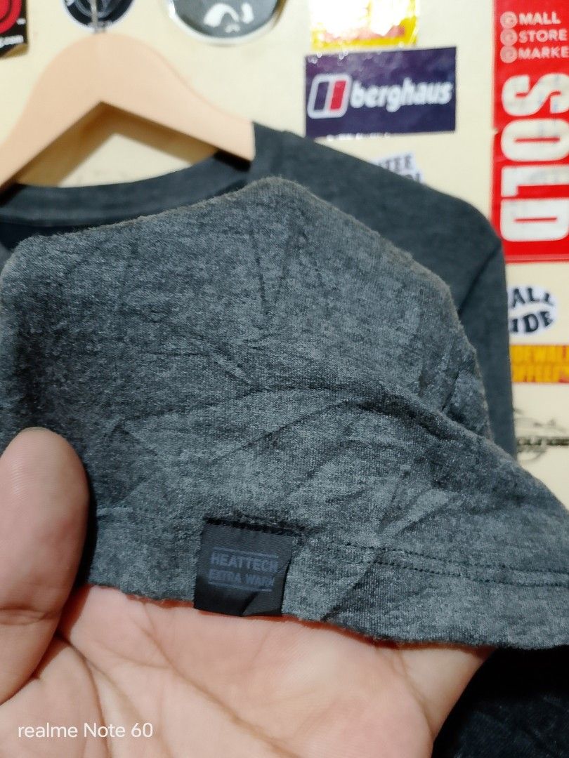 Uniqlo Heat tech EXTRA WARM long sleeves MEDIUM (Category: Activewear) located in Tagum. Submitted by tgm2023 (Listing ID 1461054211, Image 3). Description: Uniqlo Heat tech EXTRA WARM long sleeves Excellent condition Width 19 (stretchable) Length 27 Size Medium on tag lightweight and breathable ✅ stretchable fabric ✅ 🏷️300.⁰⁰.